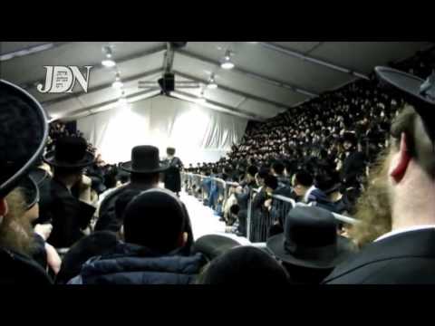 Viznitzer Rebbe 8th Night Chanukah 5774 In London