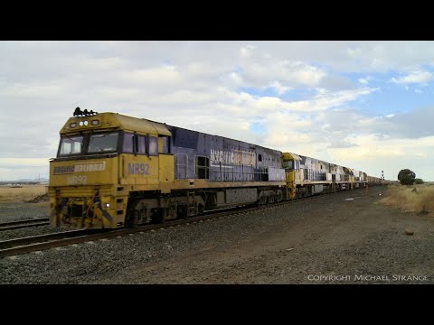 1MP2 Steel & Containers With 5 NR Class Locomotives - PoathTV Australian Trains & Railways