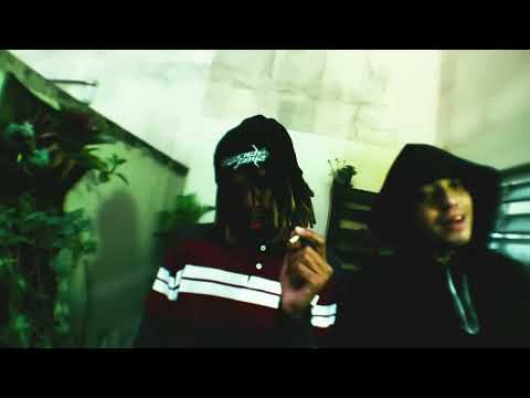 JotaPills,Fab - "ESPERANDO ISSO BATER" (prod. deiv & gdm) Official Video