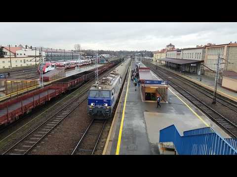 [6900 film!]EP09-047+IC MATEJKO z Przemyśla do Świnoujścia, wjeżdża na stację Rzeszów Gł. 10.12.2018