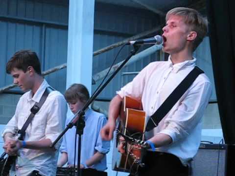 Cats On Fire - Your Woman @ indietracks 2009