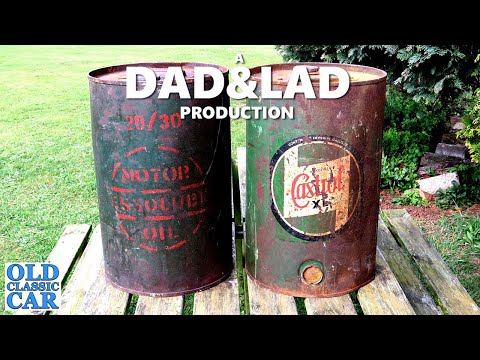 Cleaning & preserving Castrol & Essolube oil cans - automobilia oily ragging