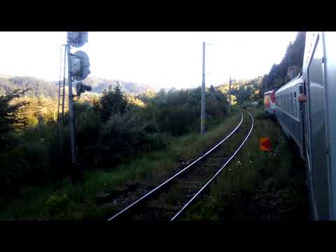 Călătorie feroviara cu trenul R 5703 in apropiere de Câmpulung Est