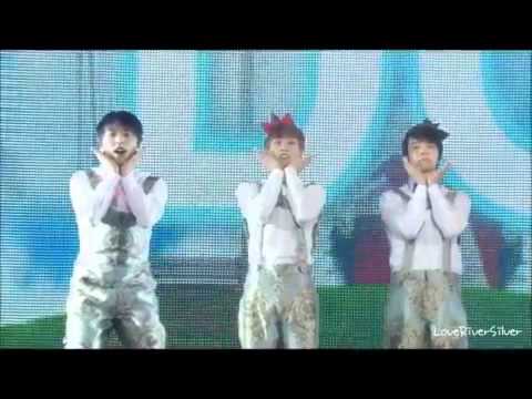 [CUT] DVD SS4 Tokyo dome - Doremi Song - Super Junior Cute Baby.