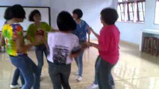 Kelas Tari Binsus (ABBAholic 01)