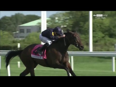 Santa Barbara is sensational for Moore and O'Brien in Beverly D. romp!