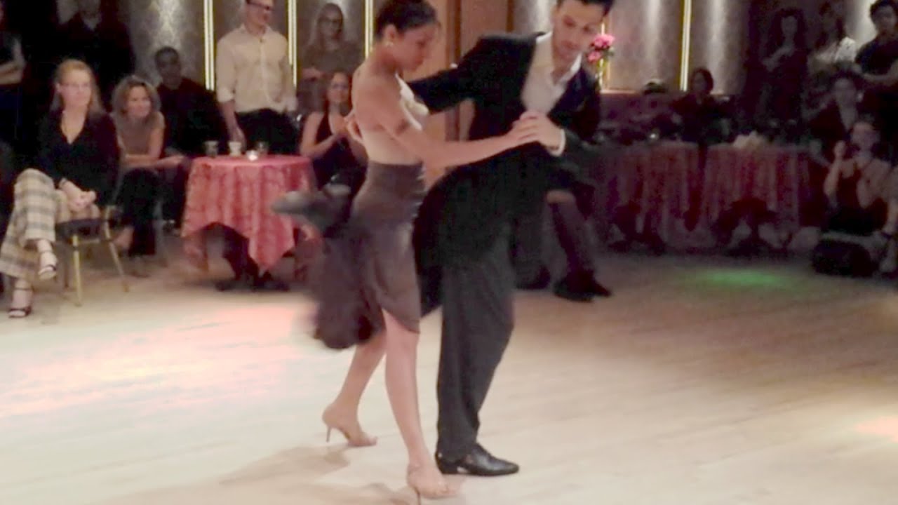 Video thumbnail for Soledad Larretapia & Ricardo Biggeri - El Flete