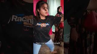 Download lagu Tak kuat dengar lagu mistis bangbung hideung wanita ini kesurupan #kesurupan #senisunda mp3