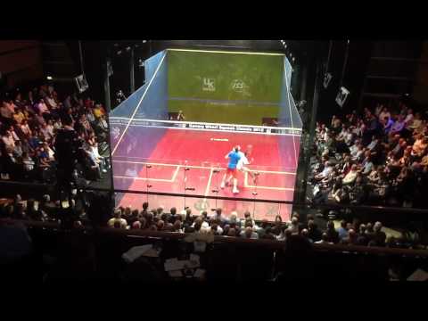 Tarek Momen vs. James Willstrop, 2012 Canary Wharf Classic, straight forehand drop I.