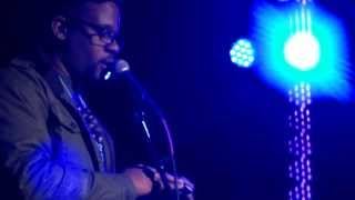 Open Mike Eagle &quot;Intro&quot;/ &quot;Thirsty Ego Raps&quot; (Live @ Knitting Factory, Brooklyn, New York 1/19/14)