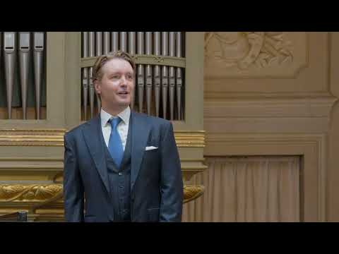 Maxim Mironov - aria of Tamino "Dies Bildnis ist bezaubernd schön" from Mozart's "Die Zauberflöte"