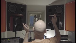 Garmiani In The Studio Making &quot;FOGO&quot; with Julimar Santos