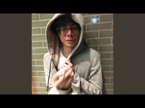 Video thumbnail for bassmakethelarperscry