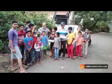#sparrow #sparrownest #birdbath #birdssinging #birdssinging #birdsofinstagram #birdwatching
