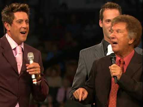 Bill Gaither talks to Ernie Haase and Signature Sound (2006)