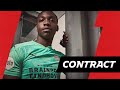 TALENTVOLLE doelman TYRICK BODAK ?? tekent NIEUW CONTRACT & gaat naar #JongPSV! ? | #PSVAcademy
