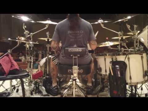 JASON BITTNER  ZILDJIAN CLINIC TOUR 2011 DRUM SOLO #1 St Loius, MO May 2011