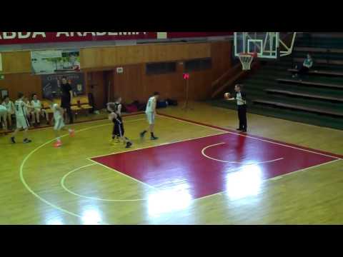 2015 04 12 Zuglói Sasok kadet   MAFC A 3  negyed