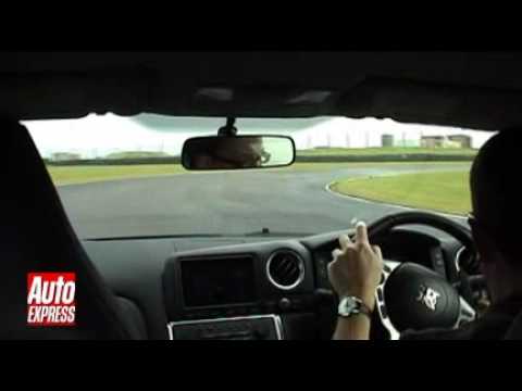 On board hot lap - Nissan GT-R