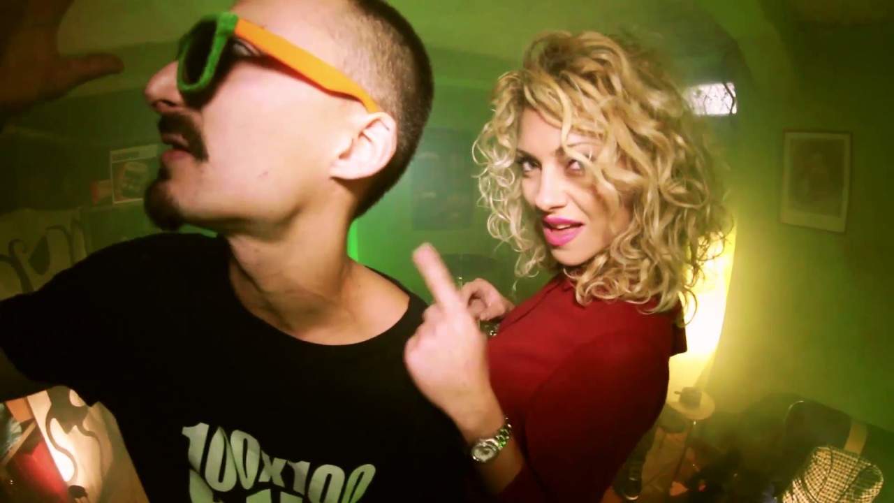 Watch Now SENZ'R - PIUTOST CHE SENZ L'E' MEI PIUTOST SENZ'R - PIUTOST CHE SENZ L'E' MEI PIUTOST