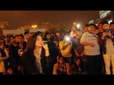 Zakia vs Mc's - Filtros - Activación Red Bull 2016 | Plaza de Pro