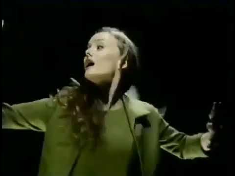 Temps mort autour de Vanessa Paradis - Emmanuel Carlier (1995 ?)