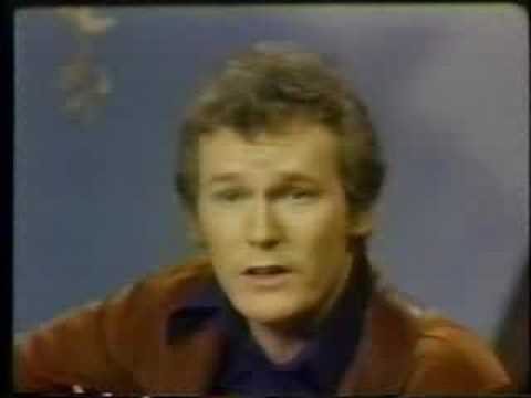 Gordon Lightfoot and Johnny Cash For Lovin' Me.flv