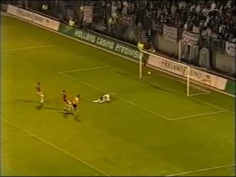 Yannis Anastasiou scoort !