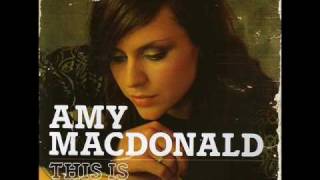 Amy MacDonald Footballer&#39;s Wife