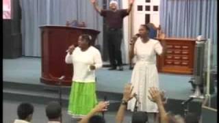 Amazing Grace - Sis. Kim Alert