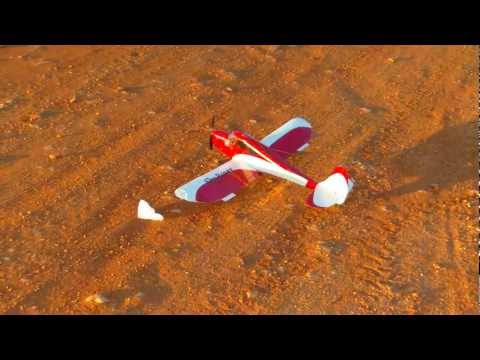 GARMISCH     UDET hat mit dem Flügel Taschentücher aufgehoben!