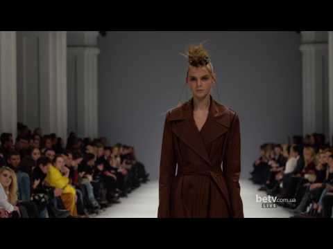 Elena BURENINA. Показ коллекции AW 2017-18 на 40 Ukrainian Fashion Week