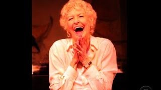 Broadway legend Elaine Stritch passes away at 89