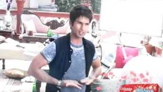 Behind The Scenes: Shahid Kapoor & Genelia's new ad shoot