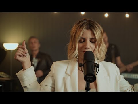Video thumbnail for Proud Mary - Live Set