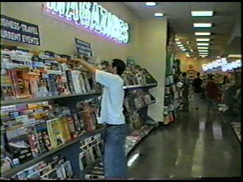 This Footage Inside A Tower Records In 1995 Is Like A Relic Of A Lost Civilization