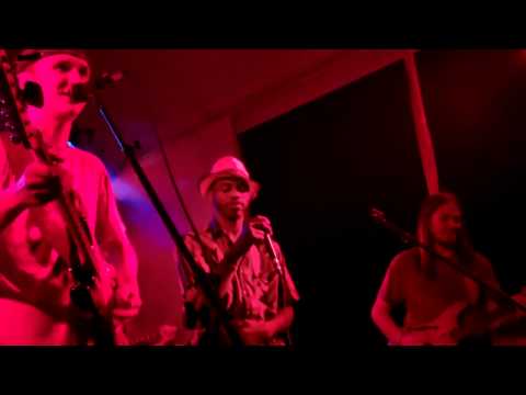 Big Something performing covers "Superfreak & Can't Touch This" @ the GetDown Festival