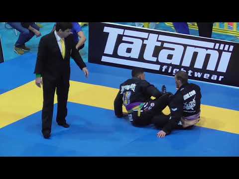 Darin Conner DeAngelis vs Rafael dos Anjos Torres - IBJJF European Open 2018 - Purple Adult - Open