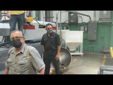 2001 VAN DORN 1100-6800 CALIBER Injection Molding Horizontal/Vertical | Machinery Network (1)