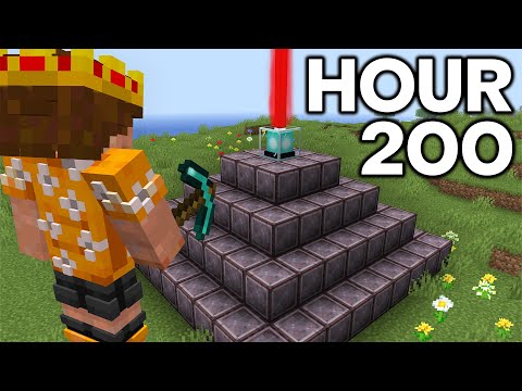 I Made a NETHERITE BEACON in Minecraft!