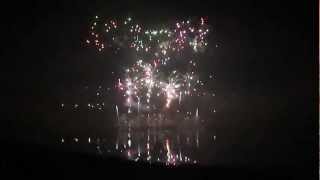 preview picture of video 'Championnat de feu d'artifice a Decazeville 2012  Inde'