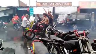 Download lagu Quotes story wa keren RX KING pokok nya gas mentok mp3