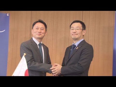 YouTube Video 静岡ープサン線の就航を記念して韓国の航空会社「エアプサン」のジョン・ビョンソプ社長らが静岡県副知事を表敬訪問