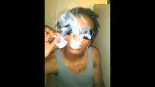 Dat Cracka Tuna Feat. Young Messiah - Sippin' On This Hennessy