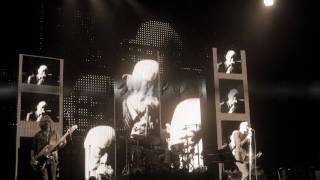 R.E.M. - Alligator Aviator Autopilot Antimatter feat. Peaches (2011)