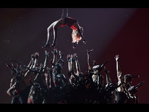 Dio Zambrano vs. MDNA - Living For Underground