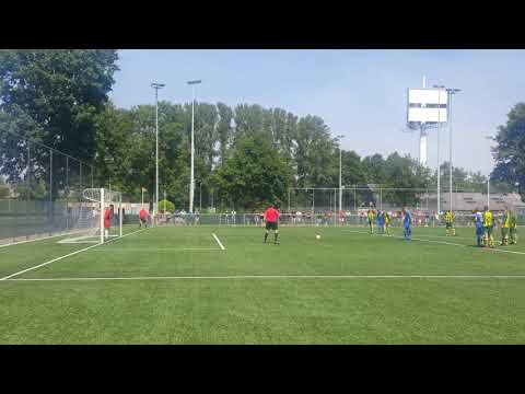 Wesley maakt aansluitingstreffer bij Brederodes