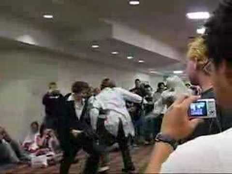 Ohayocon 2007-- Dancing Sephiroth