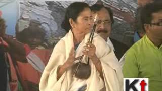 Mamata Banerjee inaugurating Baul Utsav at Birbhum