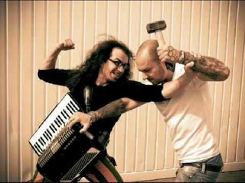 KellerKomado ft. Schokk Live